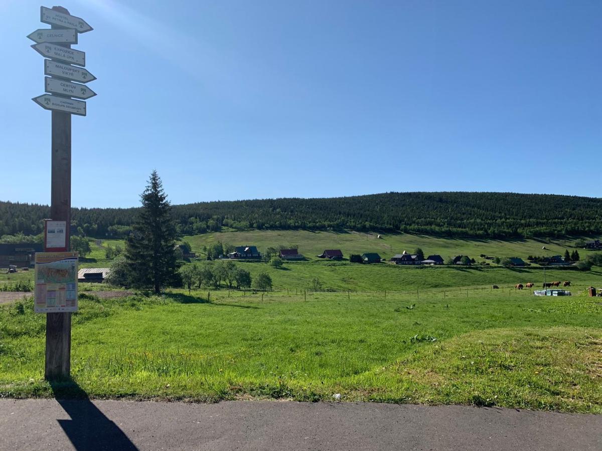 Apartment Barborka, 8 Horni Mala Upa